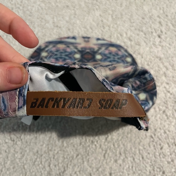 Aztec Patterned Multicolor Lightweight Cap - Picture 3 of 3